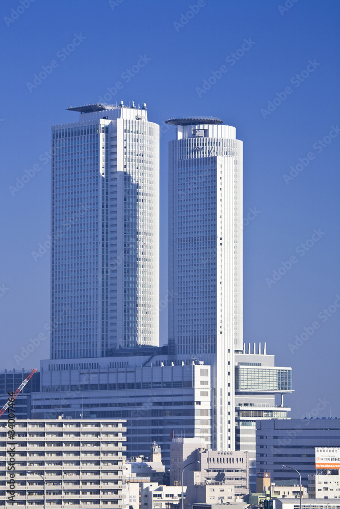 Fototapeta premium JRセントラルタワーズ