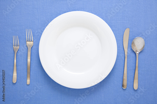 洋食器のテーブルマナー