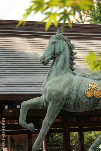 馬のブロンズ像