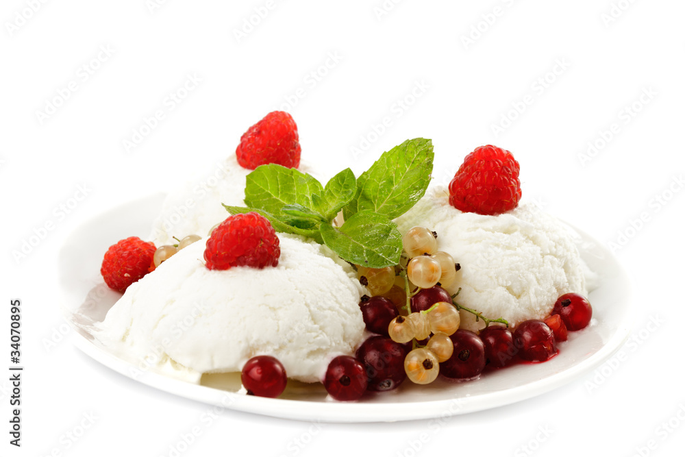 Ice cream with fruits Ice cream with fruits