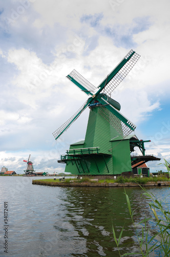 windmills in holland