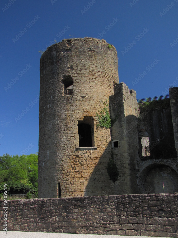 Château de Villandraut ; Gironde ; Landes ; Aquitaine