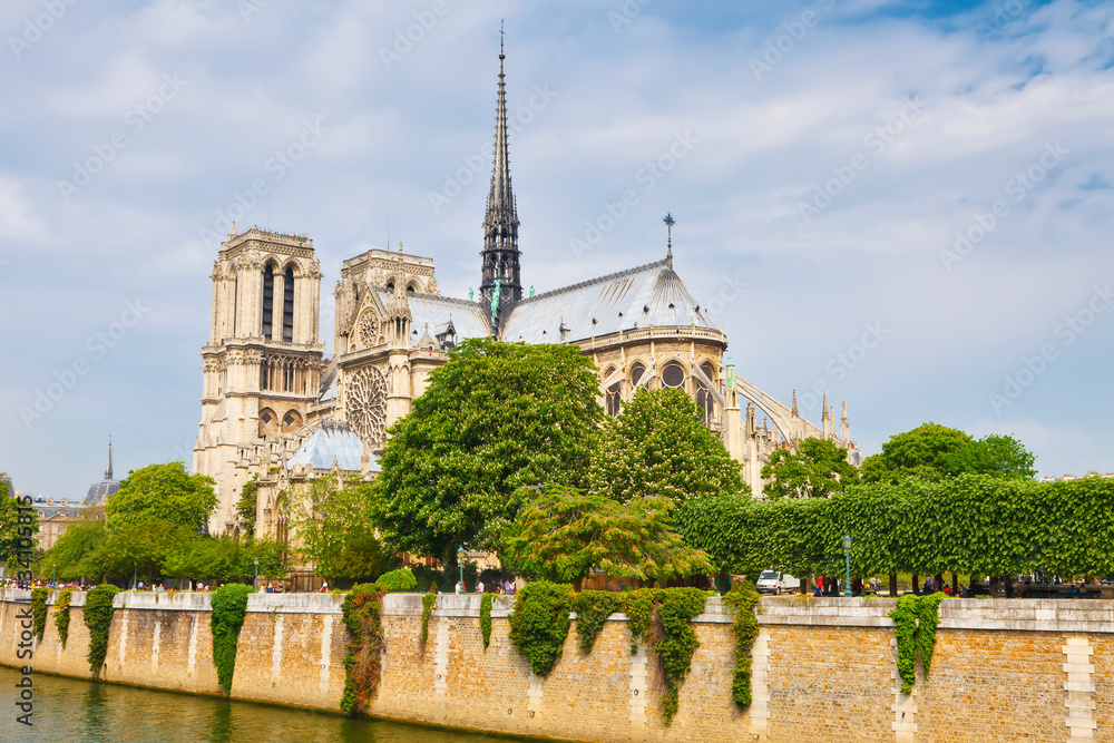 Notre Dame de Paris