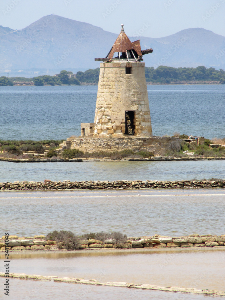 Windmill in Sicily, the salt of Mozia