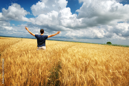 Man in yellow meadow