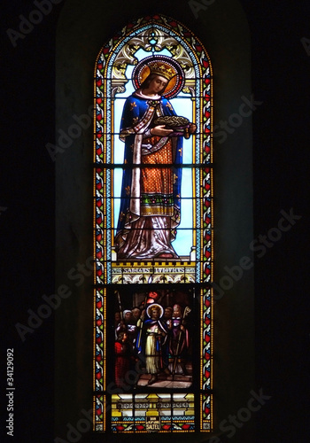 Eglise Espalion Aveyron vitrail