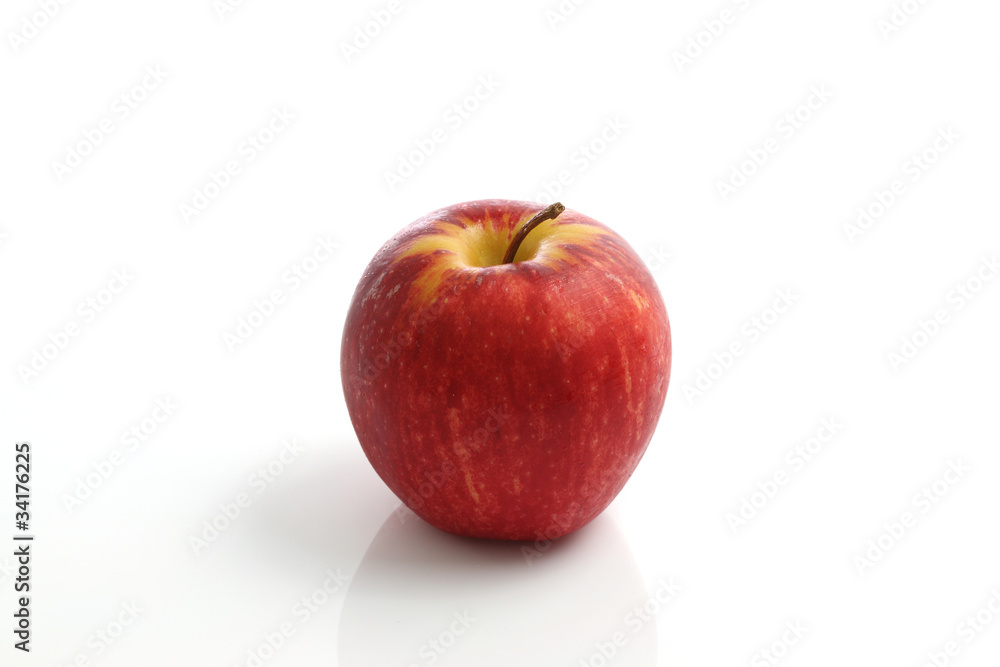 apple isolated in white background apple isolated in white background