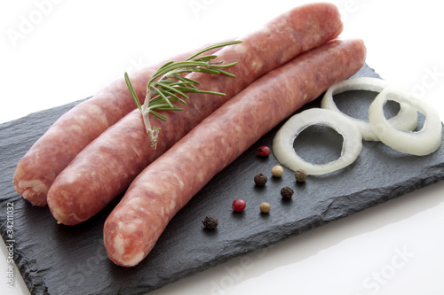 Chipolatas sur ardoise photo