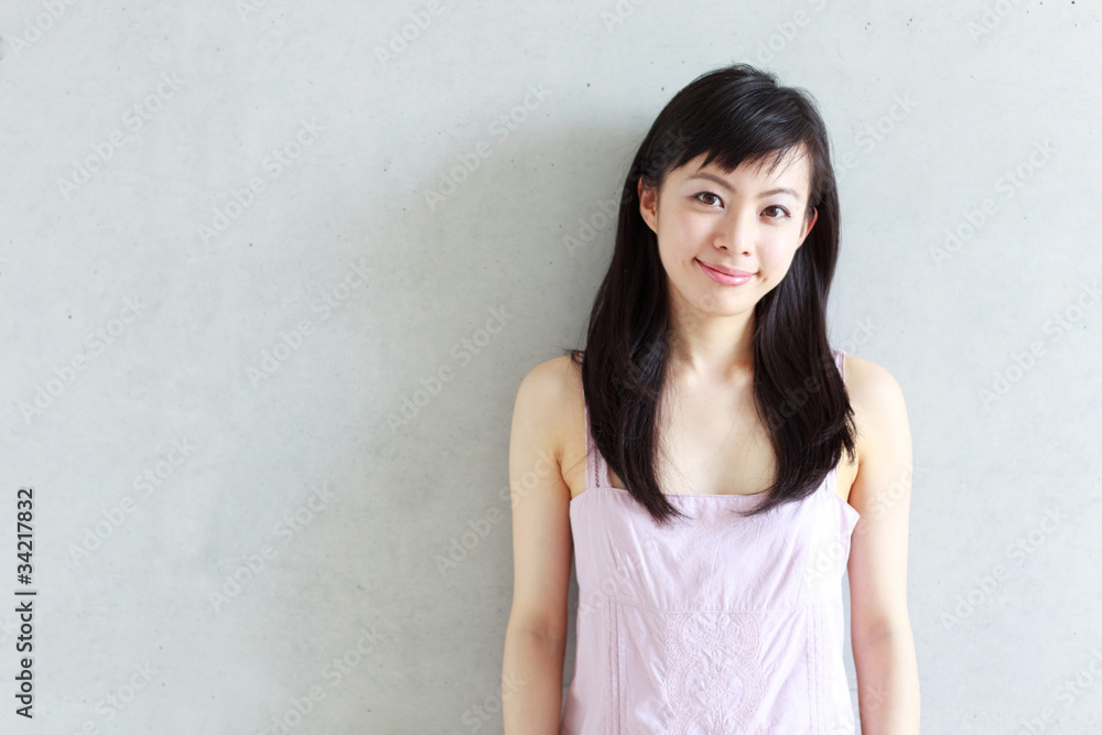 笑顔の女性 笑顔の女性