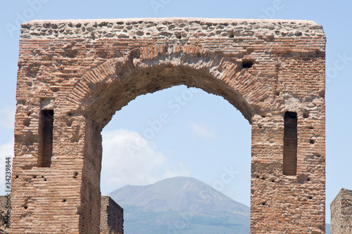Vesuvius behind arc