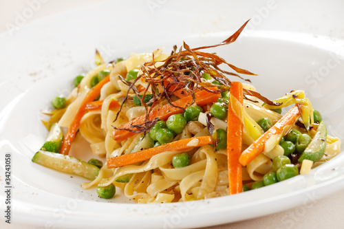 Pasta with vegetables photo