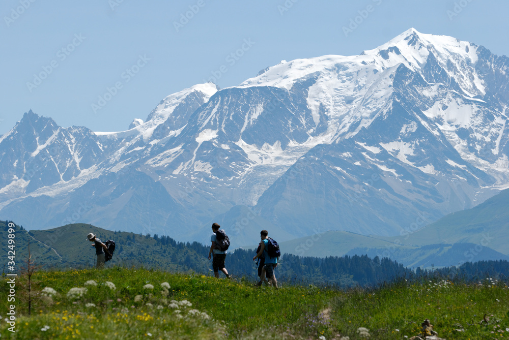 Obraz premium Randonneur au col des Aravis