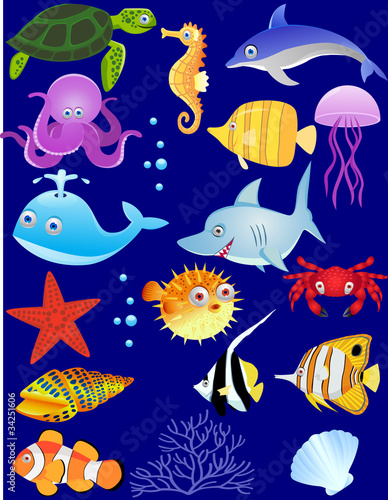 Sea life cartoon set