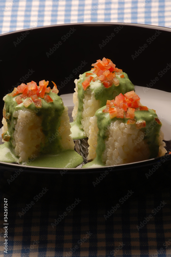Sushi alla crema di piselli Sushi alla crema di piselli