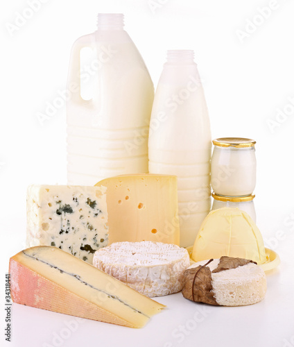 produits laitiers sur fond blanc