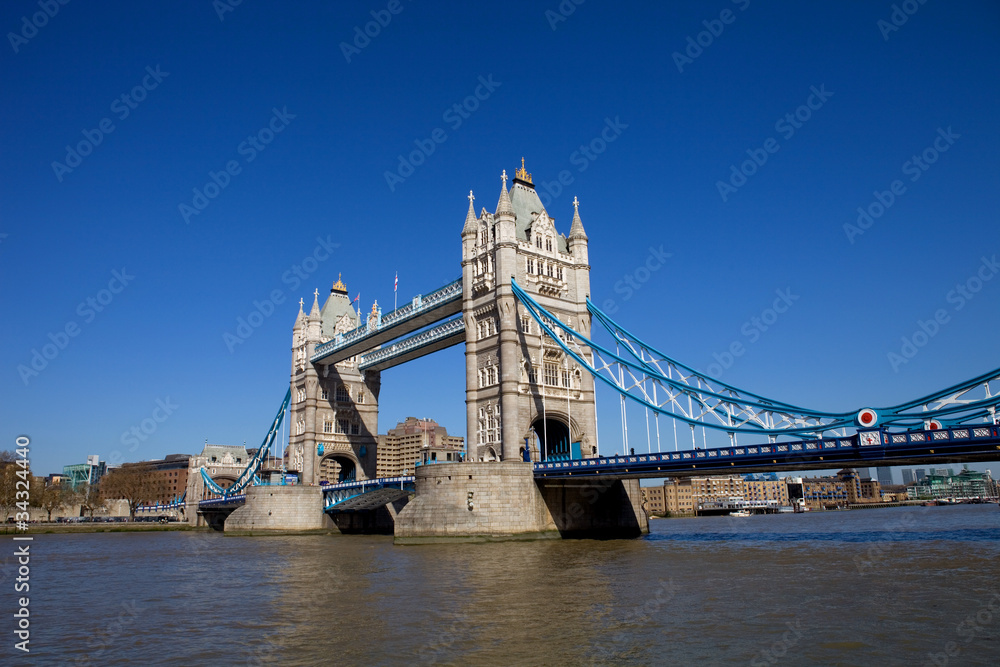 tower bridge