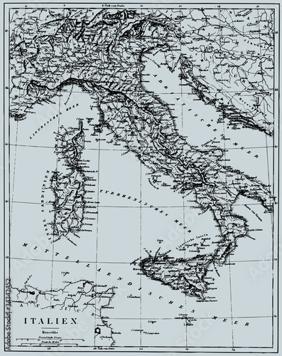 Vector Historical map of Italy