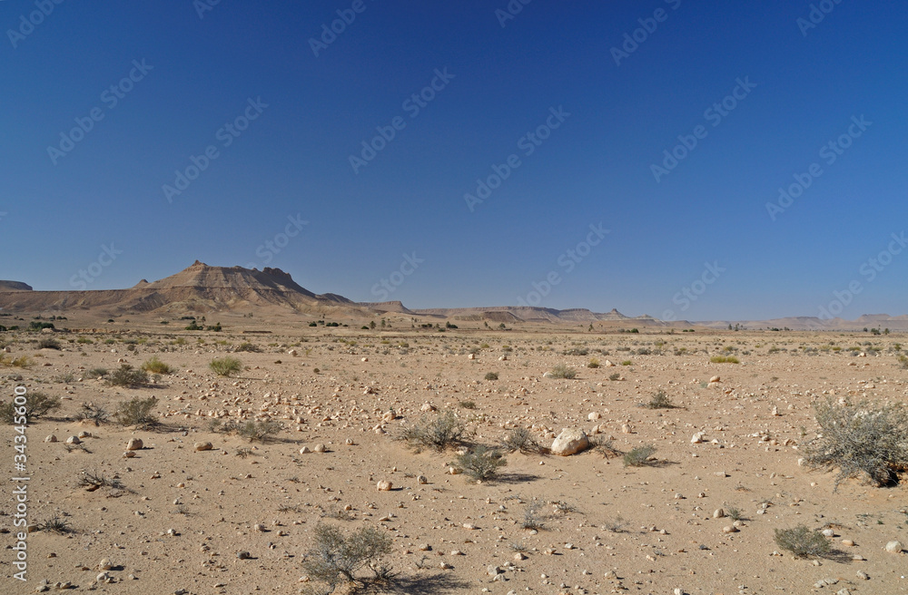 Grand Sud Tunisie, désert de pierre, Sahara Grand Sud Tunisie, désert de pierre, Sahara