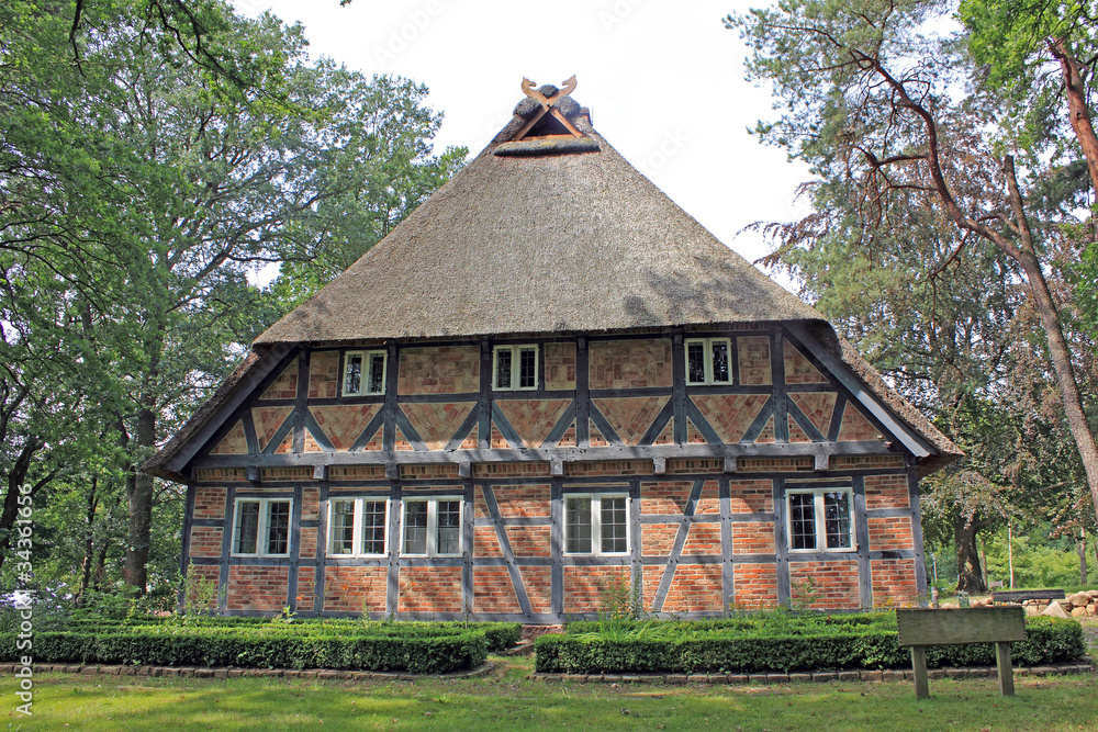 Niederdeutsches Bauernhaus (Heimathaus/Jesteburg) Niederdeutsches Bauernhaus (Heimathaus/Jesteburg)