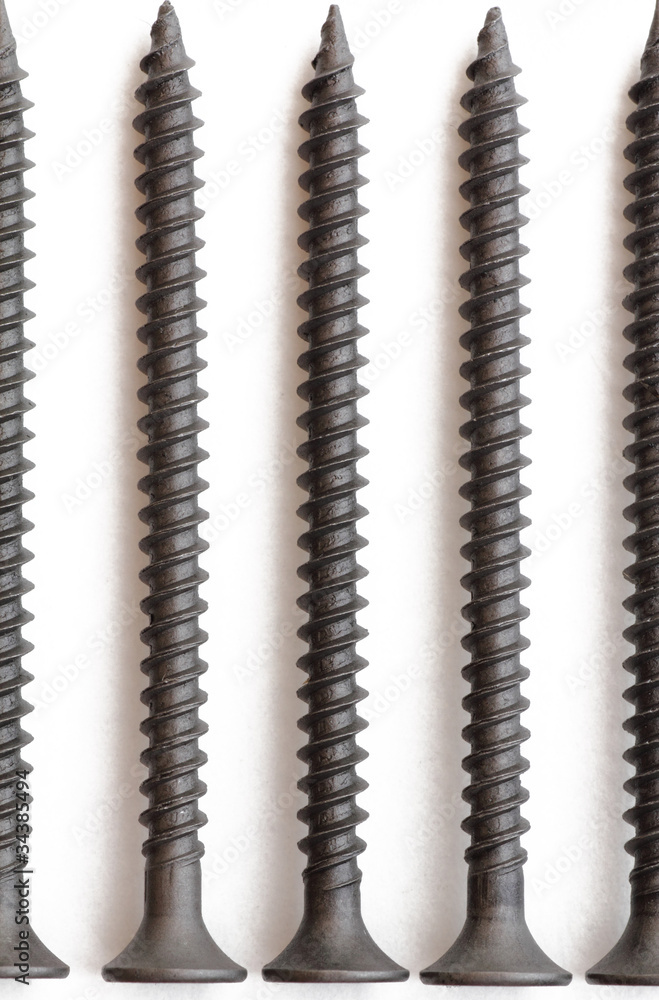 Schnellbauschrauben seitlich mit weißem Hintergrund Schnellbauschrauben seitlich mit weißem Hintergrund