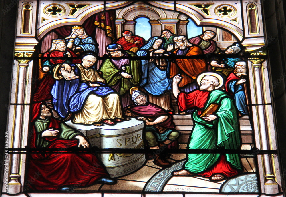 Obraz premium Vitrail de l'église Saint-Seine à Corbigny en Bourgogne 