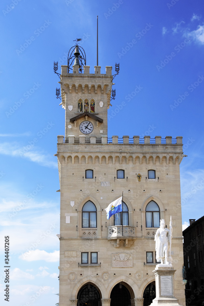 Obraz premium Central square of San Marino, Italy