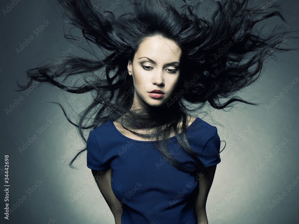 Naklejka premium Beautiful lady with magnificent dark hair