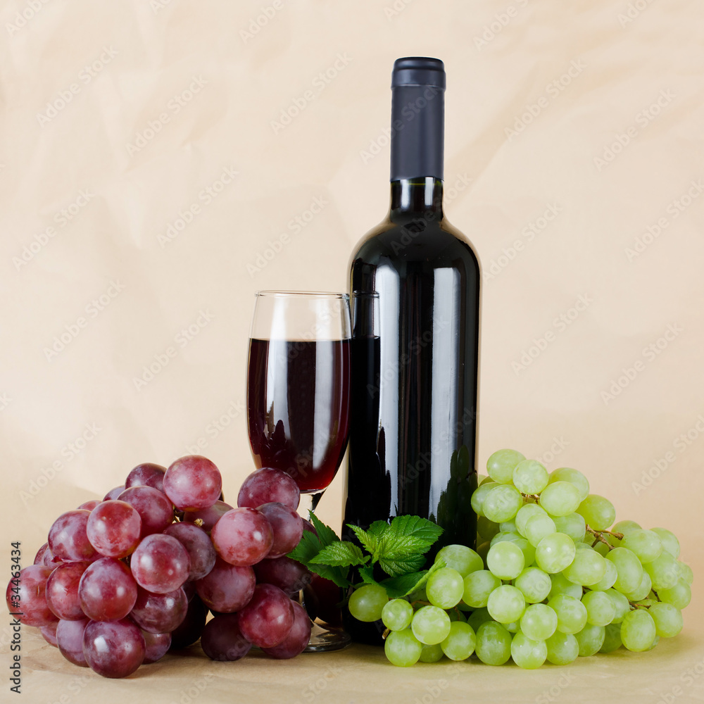 Obraz premium Red wine glass