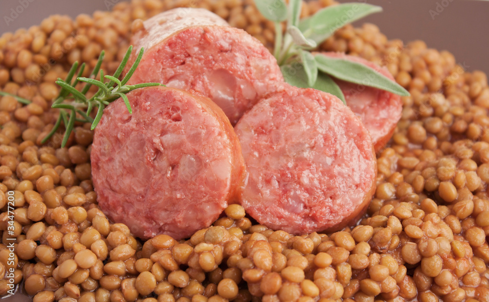 Cotechino e Lenticchie Cotechino e Lenticchie