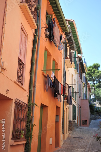 Fototapeta Naklejka Na Ścianę i Meble -  Ruelle Collioure 3