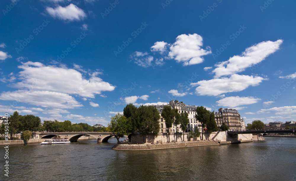La Seine et l'île Saint-Louis - Paris