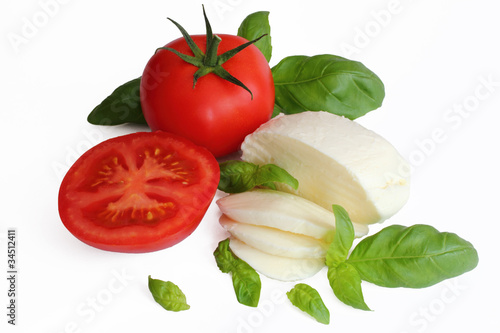 Tomate-Mozzarella-Basilikum