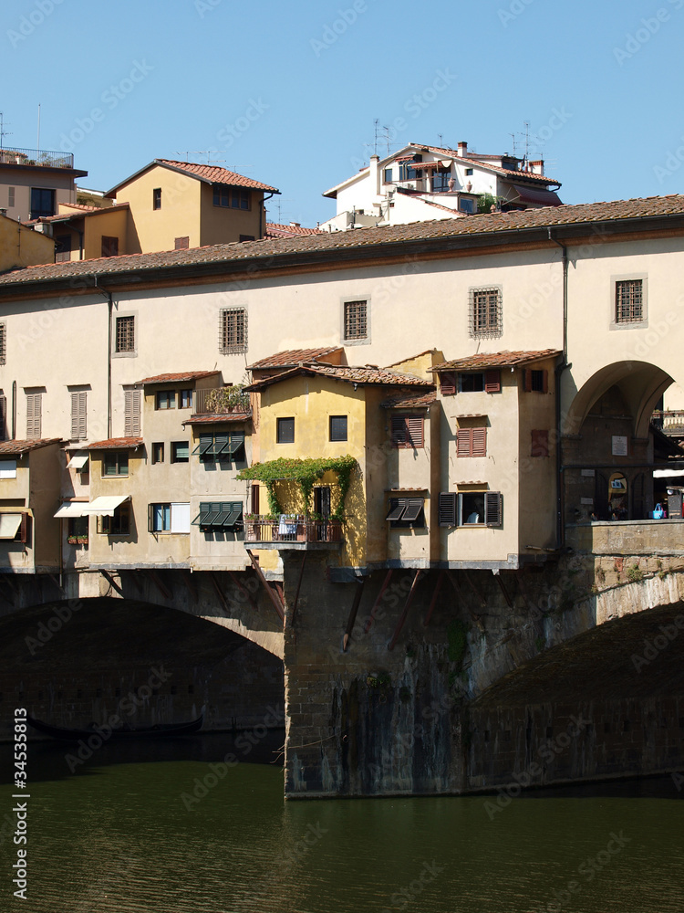 Florence - View of the Ponte Vecchio Florence - View of the Ponte Vecchio
