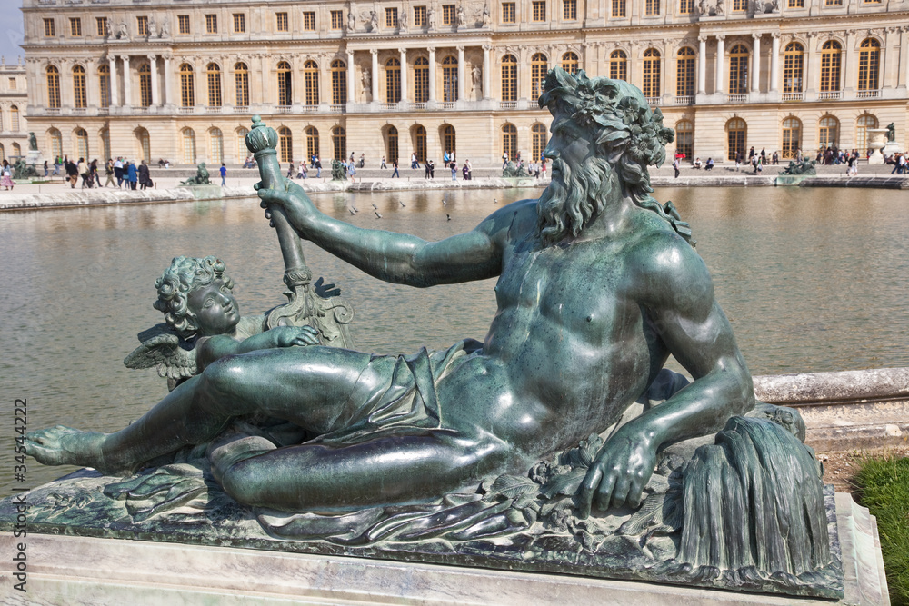 Sculptures of palace complex Versailles