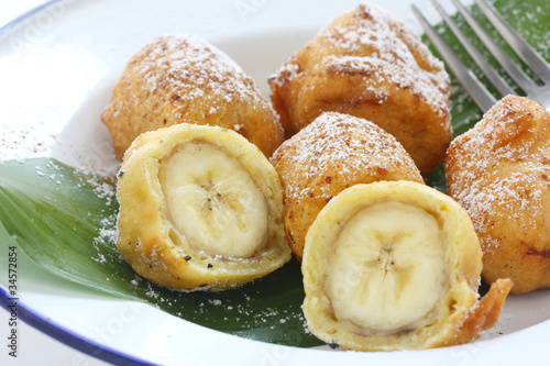 Tableau sur toile fried banana fritters , pisang goreng