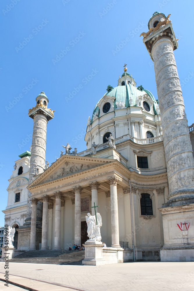 Fototapeta premium The Karlskirche (St. Charles's Church), Vienna