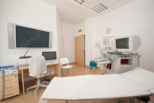 Wallpaper Mural ULTRASOUND MEDICAL ROOM V. Torontodigital.ca