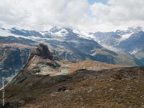 Descente vers le lac du Riffelsee