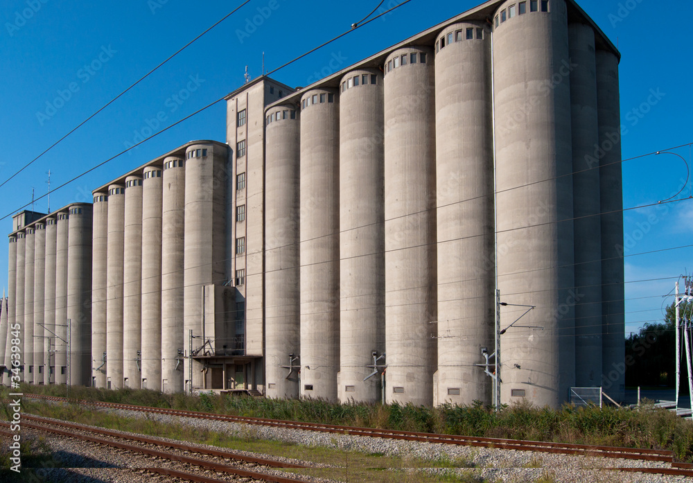 Obraz premium Silos