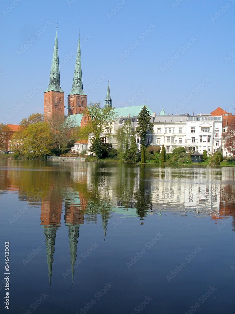 Lübeck, Mühlenteich und Dom