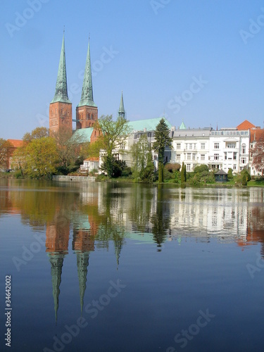Lübeck, Mühlenteich und Dom