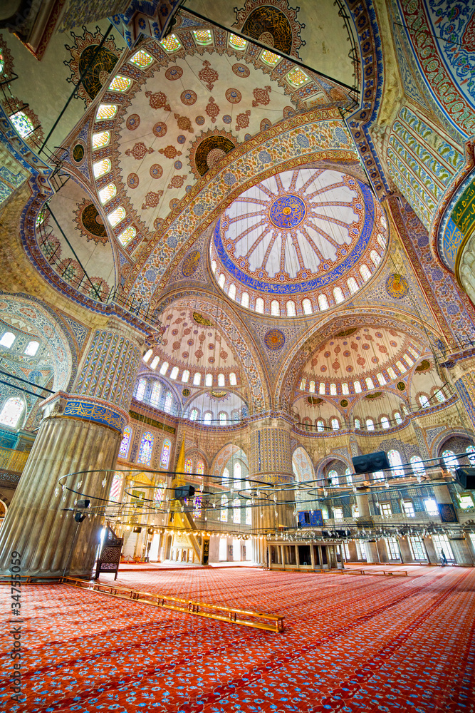 Naklejka premium Blue Mosque Interior