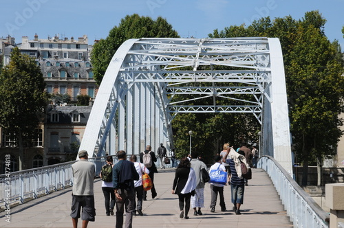 Passerelle Debilly sur la Seine à Paris photo