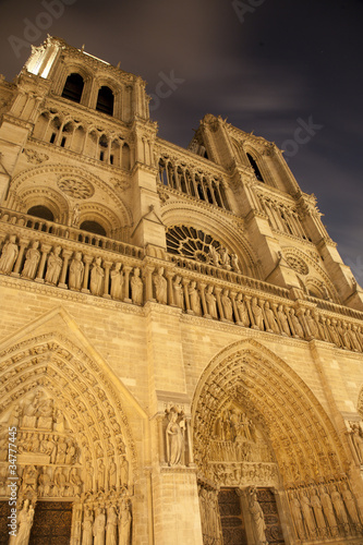 Paris - Notre Dame west facade at night