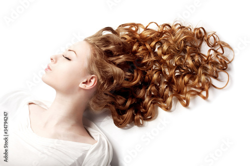 фотографія Girl with perfect curls