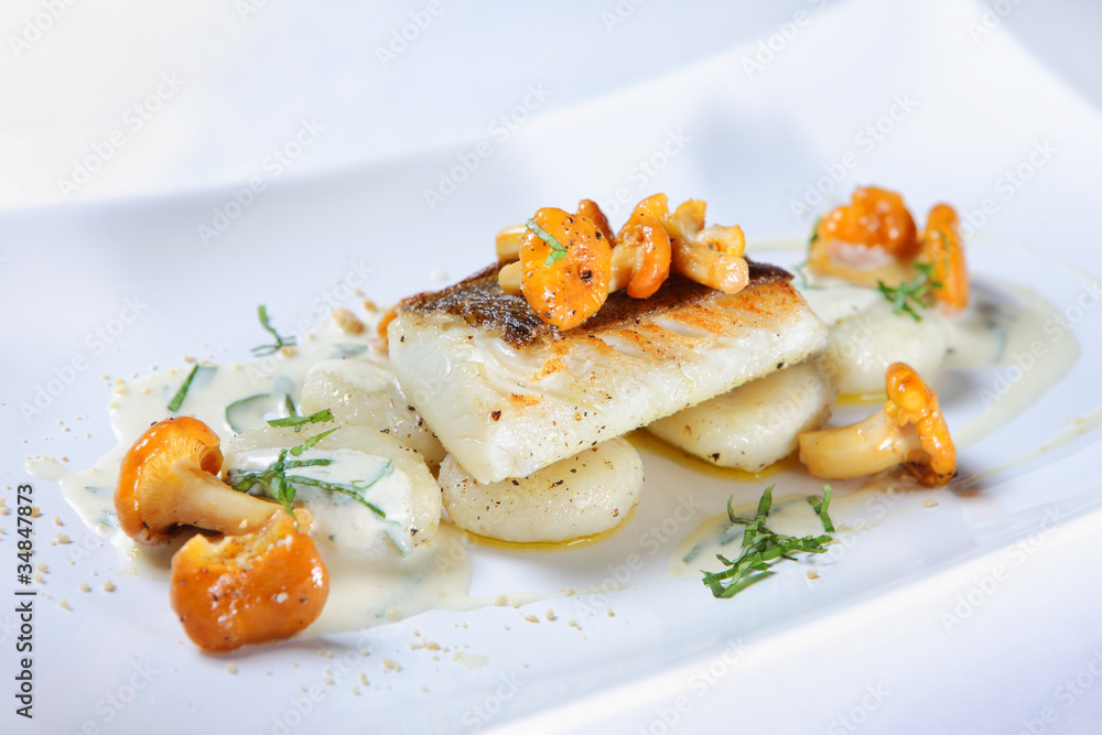 Fish with chanterelle Fish with chanterelle