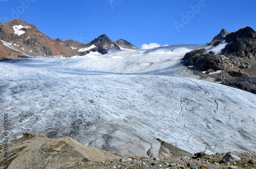 Glacier ...Silvretta fronti  re Austro-Suisse