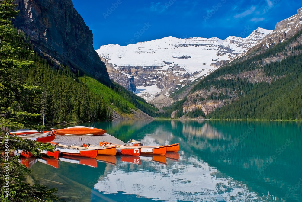Docked Canoes, Lake Louise, Banff National Park - obrazy, fototapety, plakaty 