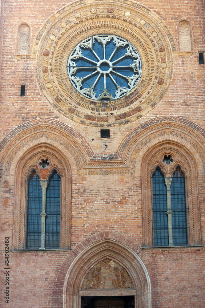 Pavia (Italy), Santa Maria del Carmine