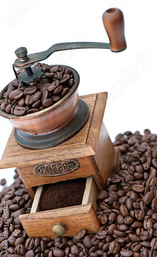 Coffee grinder and coffee beans